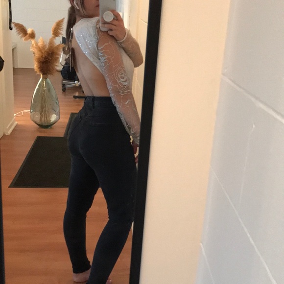 white backless long sleeve glitter bodysuit - Picture 2 of 2